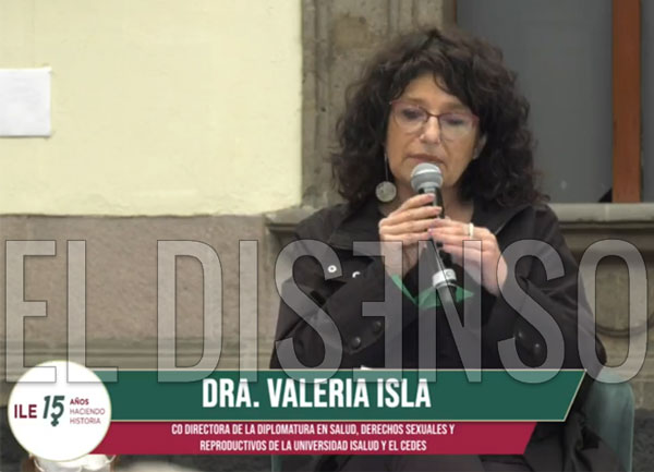 Isla Blum destaca en sus presentaciones internacionales que gracias a su gestión se lograron 64.000 abortos en el año 2021 en Argentina.